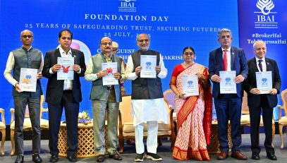 Governor presides over the 24th Foundation Day of the the Insurance Brokers Association of India