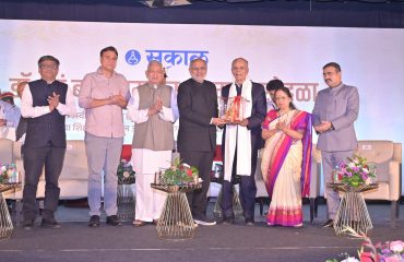 30.07.2025:  Maharashtra  Governor  C.P  Radhakrishnan felicitateed the Founder and President of Symbiosis International University Dr. Shantaram B. Majumdar on the occasion of Dr Mujumdar's 90th birthday at Symbiosis Vishwabhavan Pune. The felicitation was organized by Sakal Media Private Limited. A special commemorative edition of 'Gyan Parv' was  released on the occasion. Smt Sanjeevani Majumdar, Member of Parliament Shahu Maharaj Chhatrapati, Managing Director of Sakal Media Private Limited Abhijeet Pawar, Editor of Sakal Samrat Phadnis and Secretary to the Governor Dr. Prashant Narnaware were present on the occasion.