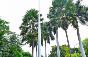 15.08.2025: Governor hoists the National Tricolor on the occasion of the Independence Day at the Council Hall in Pune