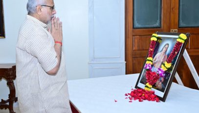 25.08.2025 : श्रीचक्रधर स्वामी यांना राज्यपालांचे अभिवादन