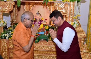 Governor visits CM residence for Ganesh Darshan