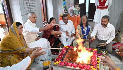 15.09.2025 : Governor visits historic Arya Samaj in Girgaum, Mumbai