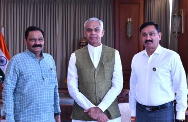 27.10.2025 : मंत्री अशोक उईके यांनी घेतली राज्यपालांची भेट