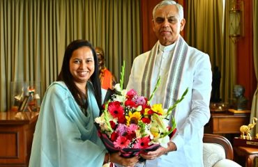 Minister Aditi Tatkare meets Governor
