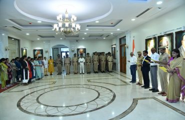 07.11.2025:  On the occasion of the 150th commemoration of 'Vande Mataram', a collective singing of the full version of 'Vande Mataram' song was held at Maharashtra Raj Bhavan, Mumbai. Deputy Secretary to the Governor S. Ramamoorthy, Comptroller of the Governor's Households Dr Nishikant Deshpande, ADC to the Governor Abhyasinha Deshmukh and officers and staff of Raj Bhavan sang the full version of 'Vande Mataram'. Police Officers and police personnel posted in Raj Bhavan also joined the choral rendition of Vande Mataram, paying homage to the spirit of national pride and unity. Vande Mataram has played a crucial role in awakening patriotic fervor across generations. To commemorate its 150-year legacy, the special group singing programme was organized at Raj Bhavan, Mumbai.