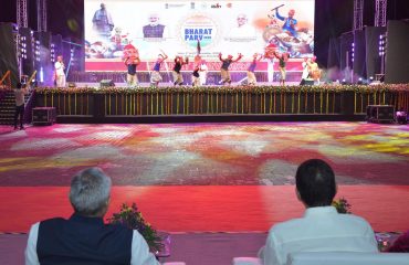 09.11.2025 : राज्यपालांनी दिली भारत पर्व 2025 महोत्सवाला भेट