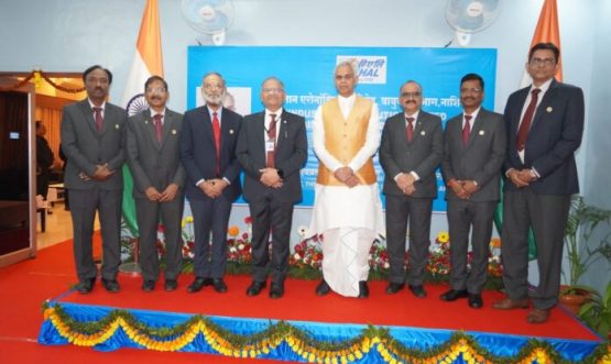 02.01.2026:  राज्यपालांची हिंदुस्थान एरोनॉटिकल लिमिटेड (एचएएल) येथे भेट