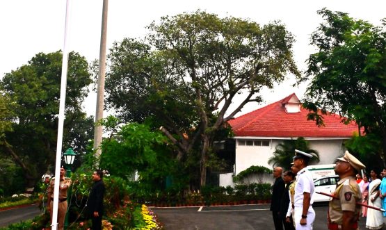 26.01.2026:  प्रजासत्ताक दिन : महाराष्ट्र लोकभवन येथे राष्ट्रध्वज वंदन