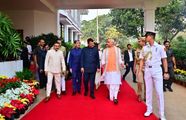 Governor hosts Republic Day Reception at Maharashtra Lok Bhavan; CM, dignitaries present
