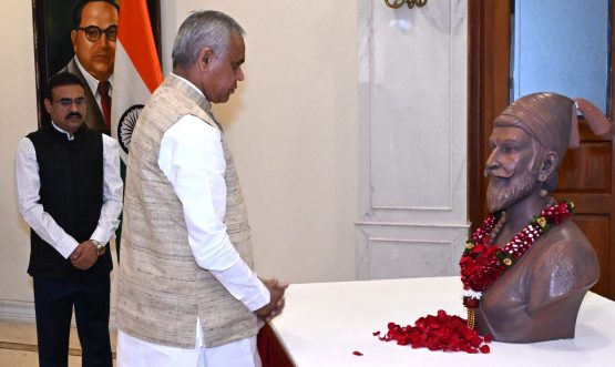 शिवजयंतीनिमित्त राज्यपालांचे शिवरायांना अभिवादन