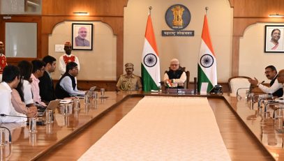 07.04.2026: CEO of MITRA Pravin Pardeshi called on the Governor of Maharashtra Jishnu Dev Varma made a presentation on 'Vision for Viksit Maharashtra @2047' and on 'Propelling Maharashtra's Universities to Global Leadership' at Lok Bhavan, Mumbai. He highlighted the steps that universities need to take to improve their ranking in the world and national ranking.