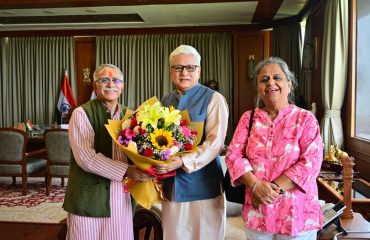 26.04.2026: Judge of the Supreme Court of India Justice Sanjay Karol met Maharashtra Governor Jishnu Dev Varma at Lok Bhavan, Mumbai. This was a courtesy call.