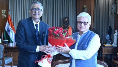 Lokayukta Justice Vidyasagar Kanade (retd) meets Governor