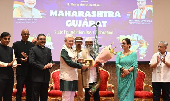 01.05.2026 : Maharashtra and Gujarat State Foundation Day Celebrated at Lok Bhavan, Maharashtra