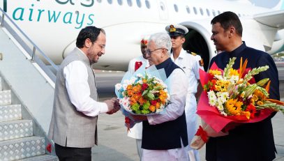 20.05.2026:  सायप्रस प्रजासत्ताकाचे राष्ट्राध्यक्ष निकोस क्रिस्टोडोलिडेस यांचे आज मुंबईच्या छत्रपती शिवाजी महाराज आंतरराष्ट्रीय विमानतळावर आगमन झाले. राज्यपाल जिष्णु देव वर्मा, मुख्यमंत्री देवेंद्र फडणवीस व राजशिष्टाचार मंत्री जयकुमार रावल यांनी त्यांचे स्वागत केले.