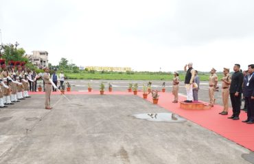 Governor arrives in Nashik