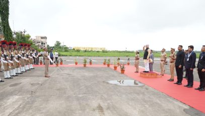 Governor arrives in Nashik