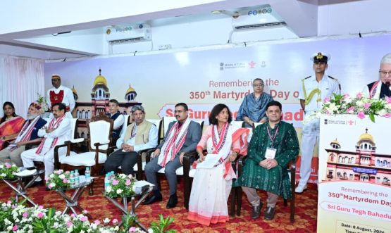 08.08.2026: श्री गुरू तेग बहादूर यांच्या ३५० व्या हौतात्म्य दिनाचे औचित्य साधून आयोजित 'श्री गुरू तेग बहादूर जी यांचा वारसा' या विषयावरील एकदिवसीय राष्ट्रीय चर्चासत्राचे उद्घाटन महाराष्ट्राचे राज्यपाल जिष्णु देव वर्मा यांच्या उपस्थितीत सीबीडी बेलापूर, नवी मुंबई येथील पंजाब हेरिटेज भवन येथे संपन्न झाले. केंद्रीय सांस्कृतिक मंत्रालय, साहित्य अकादमी नवी दिल्ली आणि पंजाबी कल्चरल अँड वेल्फेअर असोसिएशन, नवी मुंबई यांच्या संयुक्त विद्यमाने या चर्चासत्राचे आयोजन करण्यात आले. यावेळी केंद्रीय संस्कृती व पर्यटन मंत्री गजेंद्र सिंह शेखावत यांचा व्हिडीओ संदेश दाखवण्यात आला.  कार्यक्रमाला राज्याचे वनमंत्री गणेश नाईक, आमदार मंदाताई म्हात्रे, नवी मुंबई महानगर पालिकेच्या महापौर सुजाता पाटील, साहित्य अकादमीचे अध्यक्ष माधव कौशिक, उपाध्यक्षा कुमुद शर्मा, हरियाणा साहित्य आणि सांस्कृतिक अकादमीचे अध्यक्ष कुलदीप चंद्र अग्निहोत्री, साहित्य अकादमीचे सचिव वरुण गुलाटी, , प्रशासक तख्तश्री अबचल नगर, हुजूर साहिब विजय सतबीर सिंह, राज्यपालांचे सचिव डॉ प्रशांत नारनवरे तसेच साहित्यिक, विद्वान आणि शीख समाजातील मान्यवर मोठ्या संख्येने उपस्थित होते.