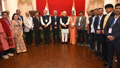 02.09.2026: Governor and Chancellor of the State Universities Jishnu Dev Varma presented symbolic cheques of ₹10 lakh each to the Vice‑Chancellors of three universities — University of Mumbai, Savitribai Phule Pune University and Rashtrasant Tukadoji Maharaj Nagpur University at Lok Bhavan, Mumbai.  The programme was attended by University of Mumbai Vice Chancellor Prof. Ravindra Kulkarni, Rashtrasant Tukadoji Maharaj Nagpur University Vice Chancellor Dr. Manali Kshirsagar and Savitribai Phule Pune University Vice Chancellor Prof. Suresh Gosavi, along with Pro-Vice Chancellors, Directors, Deans and Principals of various universities, representatives from the industry and education sectors, distinguished alumni, sports award winners and senior officials.