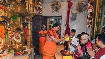 15.09.2026: Maharashtra Governor Jishnu Dev Varma today the Shri Siddhivinayak Mandir in Mumbai