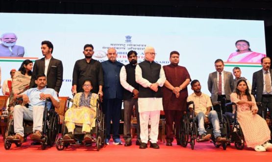 Governor distributes wheelchairs to Divyang persons