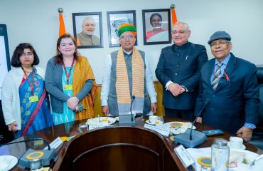 माननीय विधि एवं न्याय मंत्री का मानवाधिकार, भारतीय परम्परा की निरंतरता पर अधिकारियों के साथ संवाद एवं निबंध लेखन विजेताओं का सम्मान