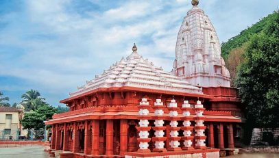 Ganapatipule Temple Side View