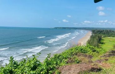 Aare Ware beach view