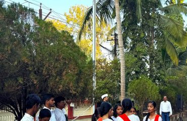 प्रजासत्ताक दिन ध्वजवंदन