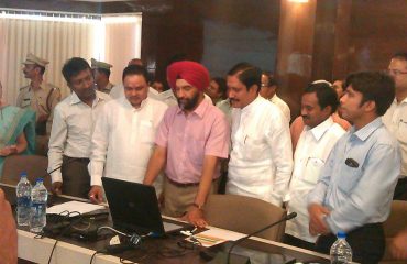 Hon Administrator inaugurating the SSS