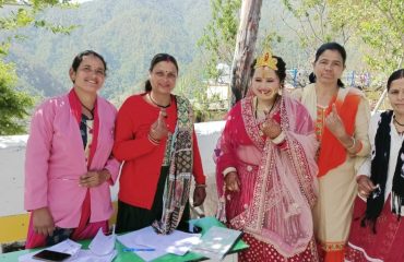 मतदान दिवस की झलक