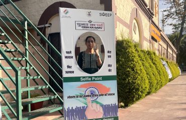 मतदान दिवस की झलक