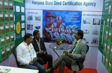 Dr. B.S. Duggal, Additional Director (Retd.) on a visit to HSSCA Stall in Agri Summit