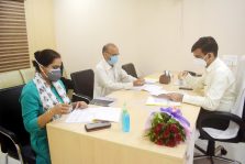 Inspection of Prayagraj Smart City Limited office by Divisional Commissioner;?>
