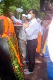 Divisional Commissioner paid tribute to the freedom fighter on the occasion of 115th birth anniversary of Chandrashekhar Azad;?>