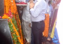 Divisional Commissioner paid tribute to the freedom fighter on the occasion of 115th birth anniversary of Chandrashekhar Azad;?>