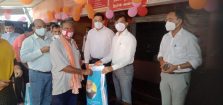 Distribution of free ration bags under Pradhan Mantri Garib Kalyan Anna Yojana;?>