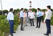 Divisional Commissioner inspected the tourist spot Triveni Pushp at Arail;?>