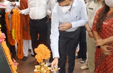 अमृत महोत्सव, चौरी-चौरा शताब्दी महोत्सव तथा काकोरी ट्रेन एक्शन कार्यक्रम का भव्य आयोजन  संपन्न हुआ