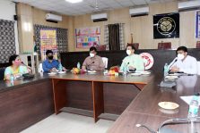 ACS Urban Development, Dr. Rajneesh Dubey reviewing the Progress of the PM Svanidhi Yojna;?>