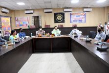 ACS Urban Development, Dr. Rajneesh Dubey reviewing the Progress of the PM Svanidhi Yojna;?>