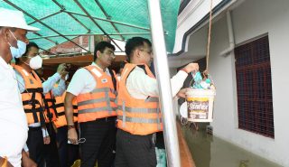 Divisional Commissioner provided relief material to the people trapped in flood-affected areas