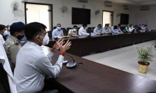 Meeting regarding Strengthening of Infrastructure Facilities with respect to Mahakumbh-2025;?>