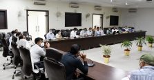 Meeting regarding Strengthening of Infrastructure Facilities with respect to Mahakumbh-2025;?>