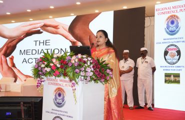 मुंबई उच्च न्यायालयाच्या मुख्य मध्यस्थी देखरेख समितीने डीएलएसए औरंगाबादच्या समन्वयाने सूचीबद्ध मध्यस्थांसाठी दोन दिवसीय अभिमुखता कार्यशाळा आयोजित केली