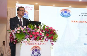 मुंबई उच्च न्यायालयाच्या मुख्य मध्यस्थी देखरेख समितीने डीएलएसए औरंगाबादच्या समन्वयाने सूचीबद्ध मध्यस्थांसाठी दोन दिवसीय अभिमुखता कार्यशाळा आयोजित केली