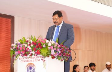 मुंबई उच्च न्यायालयाच्या मुख्य मध्यस्थी देखरेख समितीने डीएलएसए औरंगाबादच्या समन्वयाने सूचीबद्ध मध्यस्थांसाठी दोन दिवसीय अभिमुखता कार्यशाळा आयोजित केली