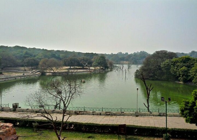badkhal-lake.