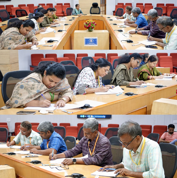 Hindi calligraphy competition
