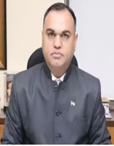 Shri. Deepak Kapoor
